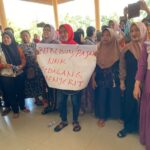 Tarif Retribusi/Pajak Melonjak Kepada Pedagang Pasar, Sejumlah Pedagang Pasar Menjerit Datangi Kantor DPRD