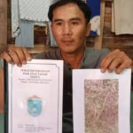 Limbah Minyak Cemari Kebun Karet Warga, Bustomi Berharap Minta Tolong ke Menteri BUMN Erik Tohir dan Bupati Ogan Ilir