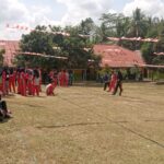 Meriahkan HUT RI Ke-79 Kepsek Tri Yanto S.Ag. M.M, Mengadakan Lomba Tarik Tambang di SMA Negeri 1 Abung Tinggi