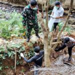 Mayat Bayi Ditemukan di Kali kecil Belakang SMAN 1 Tanjung Raja dan Masih Ada Tali Pusar