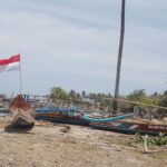 Konflik Sesama Penjarah Benur di Binuangen Makin Menjurus ke Anarkis Hinga Menaikan Perahu Kedaratan Dengan Paksa