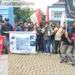 Persedium KOlEBAT Propinsi Banten, Geruduk Tiga OPD Banten