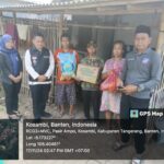 Luar Biasa! Camat Kresek Tatang Suryana Cepat Tanggap Kunjungi Rumah RTLH dan Berikan Bantuan