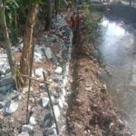 Diduga Poyek Turap Kampung Keramat Desa Sumur Bandung Kecamatan Jayanti Hanya Memperkaya Pihak Kontraktor