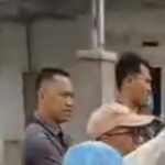Oknum Polisi yang PAM di PT AKG Sungsang diduga Meneror Sejumlah Warga yang Melakukan Pemungutan Sawit