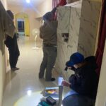 Polsek Bosar Maligas Turun Tangan, Gerebek Rumah Diduga Bandar Narkoba “KUDIL”, Tidak Temukan Barang Bukti