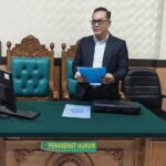 Pembina Aliansi wartawan Novendri Yusdi. ; Polrestabes Surabaya di Duga Mengkriminalisasi Penetapan Tersangka