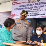 Kapolres Simalungun Gelar Pemeriksaan Kesehatan Gratis untuk Driver Ojol dan Lansia Sambut HUT Bhayangkara ke-79