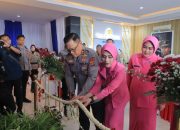 Ringankan Beban Warga, Kapolda Lampung Bagikan 50 Paket Sembako untuk Pekerja Informal