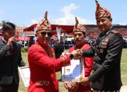 Kapolres Lampung Barat Terima Penghargaan Pada HUT Ke-34 Kabupaten Lampung Barat
