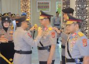 Resmi Menjabat, Polda Lampung Gelar Upacara Sertijab Wakapolda Lampung