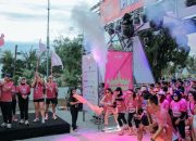 Gubernur Lampung Rahmat Mirzani Djausal Ikuti Pinktober Run 2025 di Kyokko Beach Pesawaran