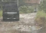 Jalan Klones–Suka Menanti di Lampung Utara Rusak Parah, Warga Desak Pemerintah Segera Bertindak