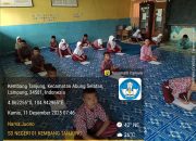 Diduga Belum Bayar Seragam, Siswa SDN 01 Kembang Tanjung Dihukum Belajar di Lantai