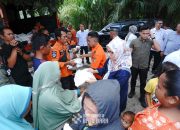 Bupati Batu Bara Bersama Bapanas Serahkan Bantuan untuk Korban Banjir