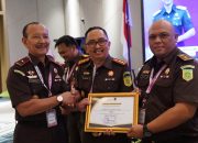Kejari Way Kanan Raih Penghargaan Capaian Kinerja Tahun 2025