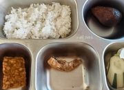 Kritik Menu Makanan Bergizi Gratis, Wali Murid di Sekincau Didatangi Pengelola Dapur: Uang Negara Bukan Milik Nenek Moyang Koruptor?