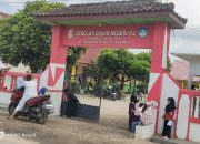 Skandal Dana BOS Menguak! Oknum Kepsek SDN 02 Dwi Tunggal Jaya Diduga “Bagi-bagi Uang” ke Awak Media, Pengelolaan Dana Sekolah Dipertanyakan