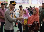 Kapolres Turun Tangan! Bantuan Pangan Digelontorkan, Bukti Sinergi Pemkab dan Polisi Tak Sekadar Janji