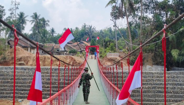 Jembatan Perintis Garuda Permudah Aktivitas Warga Kampung Sukosari